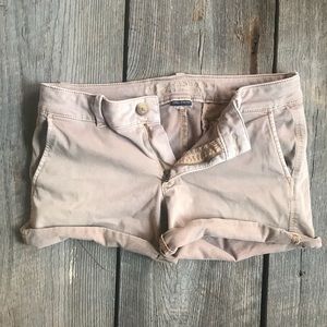 Gently Worn American Eagle Midi Shorts